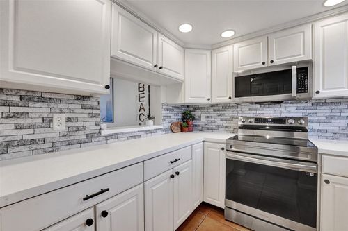 apt-210j-6570 Royal Palm Blvd, Margate, FL, 33063-2172 | Card Image