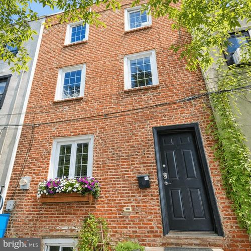 9 Bristow Pl, PHILADELPHIA, PA, 19123-3023 | Card Image