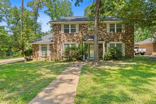 2108 Greentree Dr, Huntsville, TX, 77340 | Card Image
