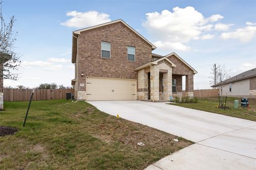 100 Babblebrook Way, Hutto, TX, 78634-2340 | Card Image
