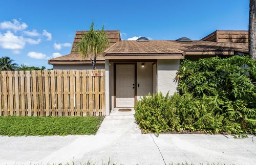 d-4155 Palm Bay Cir, West Palm Beach, FL, 33406-9066 | Card Image