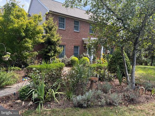 3 Appaloosa Way, Carlisle, PA, 17015-9049 | Card Image