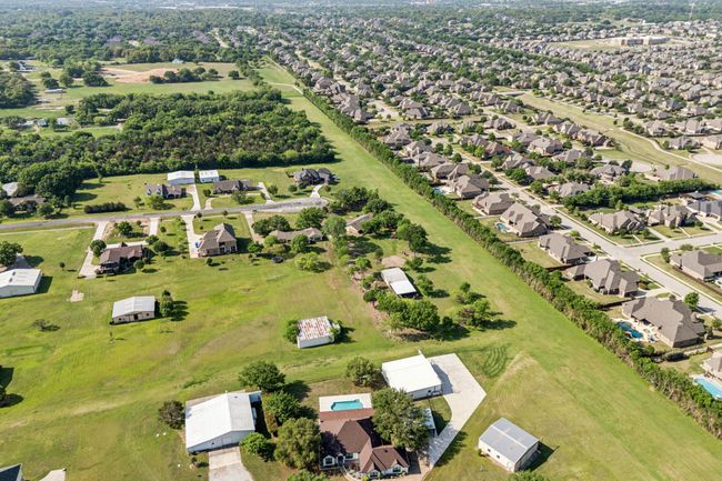 5924 Janet Ct, House other with 4 bedrooms, 3 bathrooms and null parking in Westlake TX | Image 31