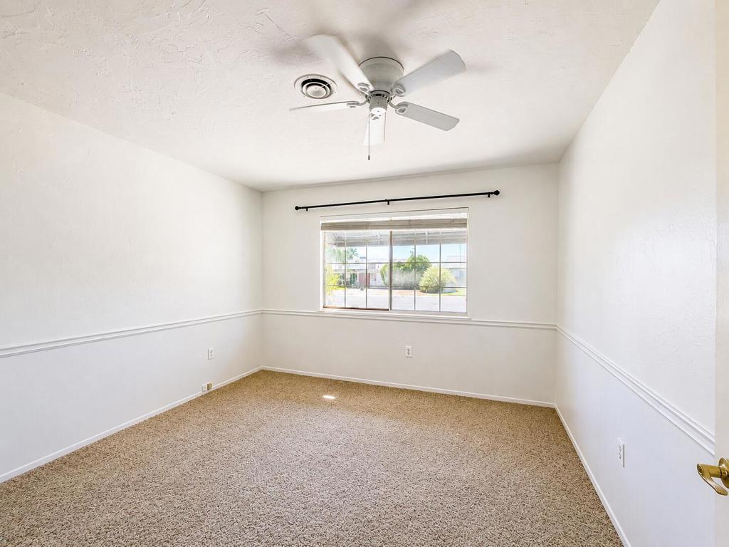 Residential Lease in Palm Desert 5