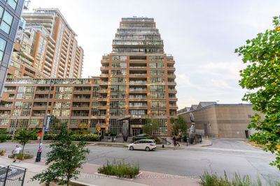 303 - 85 E Liberty St, Condo with 1 bedrooms, 1 bathrooms and 1 parking in Toronto ON | Image 1