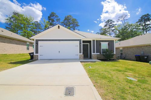 mission-creek-1131 Mission Creek Dr, Longview, TX, 75601 | Card Image