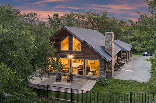 8152 Eagle Mountain Dr, Fort Worth, TX, 76135-9543 | Card Image