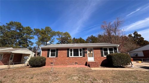 1809 Wayne Ln, Fayetteville, NC, 28304-1534 | Card Image