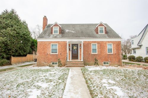 fl-2nd-66 Denton Ave, East Rockaway, NY, 11518-1524 | Card Image