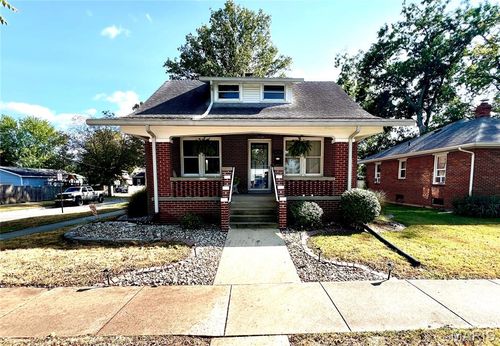 1420 12th St, Highland, IL, 62249-1932 | Card Image