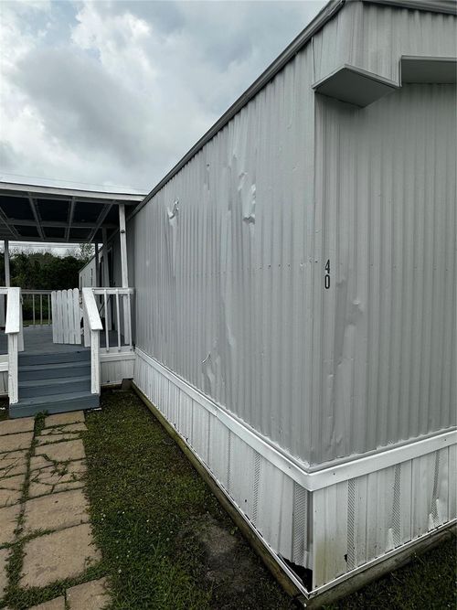 40-2021 N Battlebell Road, Highlands, TX, 77562 | Card Image