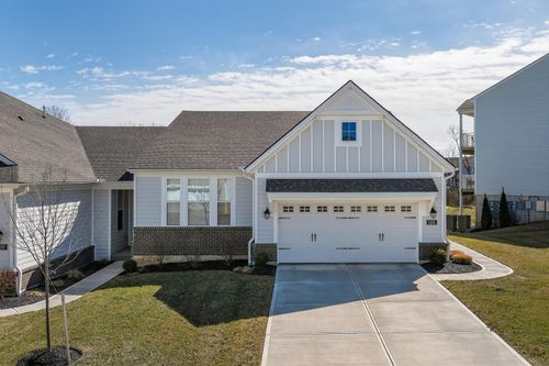 2201 Ridgeline Dr, Hebron, KY, 41048-3526 | Card Image