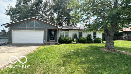 1313 Brookside Dr, Columbus, IN, 47201-9624 | Card Image