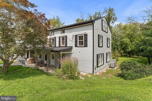 69 Cromby Rd, PHOENIXVILLE, PA, 19460-1841 | Card Image