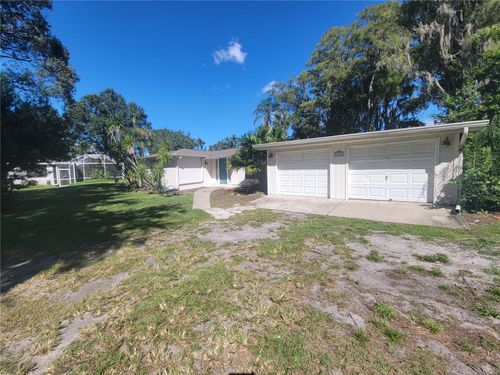 4642 Roberts Rd, LAND O LAKES, FL, 34639-3946 | Card Image