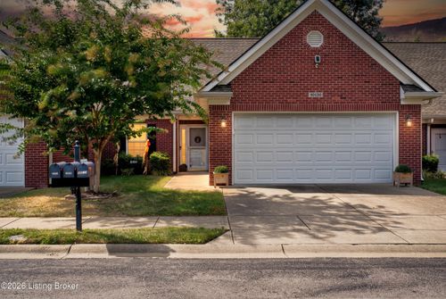 10130 Autumn Gardens Way, Louisville, KY, 40229 | Card Image