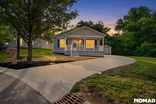 4006 Mission Bell Ln, Knoxville, TN, 37914-4880 | Card Image