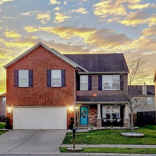 54 Suggs Dr, Lebanon, TN, 37087-7622 | Card Image