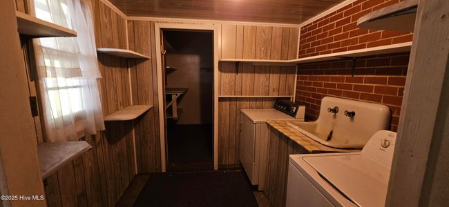 101 Oakland Blvd, House other with 3 bedrooms, 2 bathrooms and 1 parking in Clinton NC | Image 18