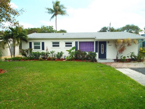 540 Ne 61st Ct, Oakland Park, FL, 33334-1940 | Card Image