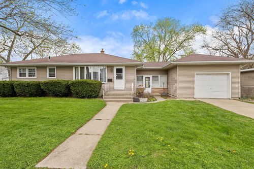 700 E 9th St, Hobart, IN, 46342-5222 | Card Image