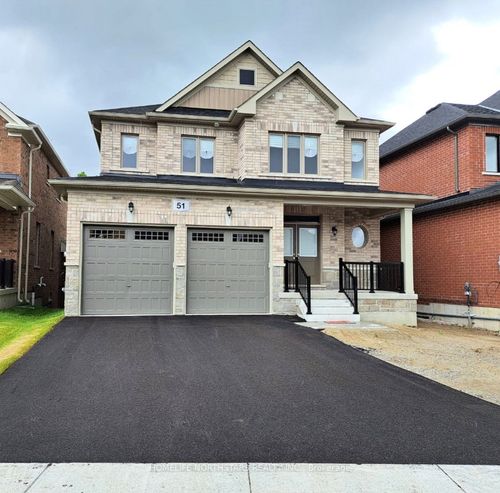 51 Wakefield Boulevard, Essa, ON, L0M1B5 | Card Image