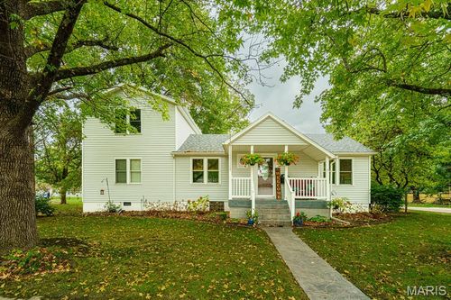 202 Cartall St, Saint James, MO, 65559-1808 | Card Image