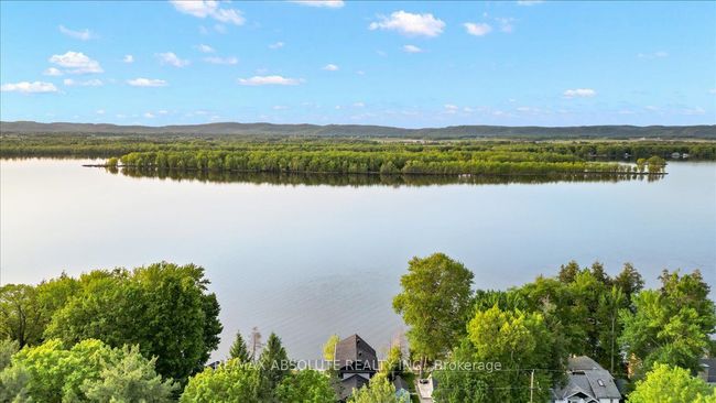 304 Riverwood Dr, House other with 3 bedrooms, 4 bathrooms and 4 parking in Woodlawn ON | Image 8