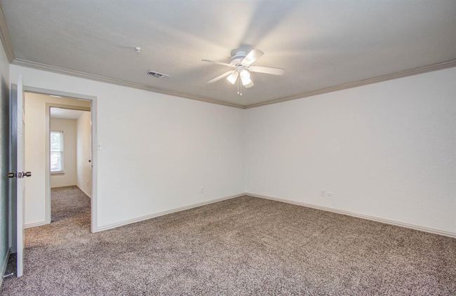 Secondary bedroom. | Image 24