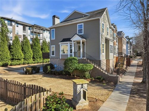 3777 Lake Point Blvd, Suwanee, GA, 30024-1804 | Card Image