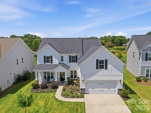 7025 Kingfisher Way, Belmont, NC, 28012-4473 | Card Image