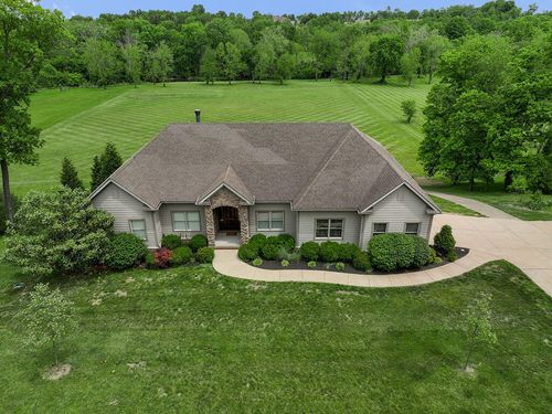 231 Creek Ridge Dr, Nicholasville, KY, 40356-8674 | Card Image