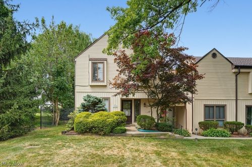e-5-1000 Som Center Rd, Mayfield Village, OH, 44143 | Card Image