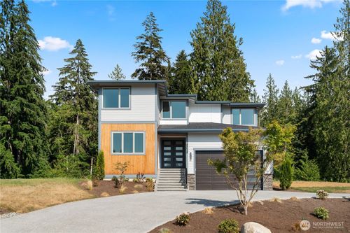 15025 250th Dr Se, Monroe, WA, 98272-9823 | Card Image