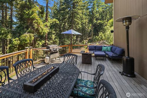 61 Tom And Nita Rd, Cle Elum, WA, 98922-9051 | Card Image