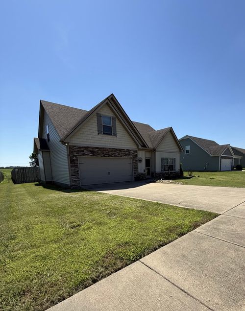 212 Ralen Ave, Christiana, TN, 37037-1417 | Card Image