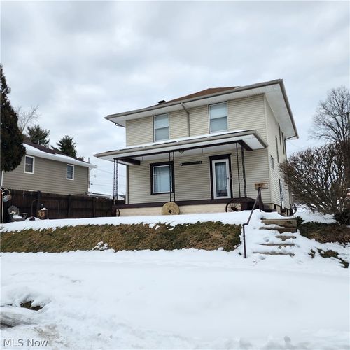 519 Taylor Ave, Cambridge, OH, 43725-1433 | Card Image