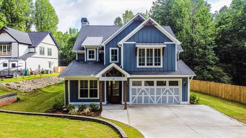 18 Boyd Dr, Travelers Rest, SC, 29690-9409 | Card Image