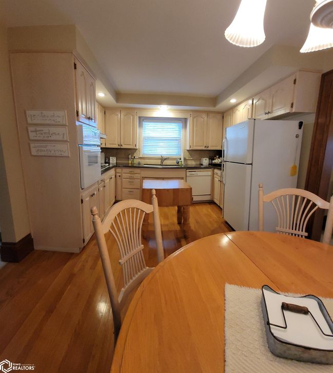 703 W Broadway St, House other with 5 bedrooms, 3 bathrooms and null parking in Eagle Grove IA | Image 23