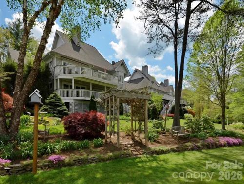 38 Highland Pointe Dr, Weaverville, NC, 28787-8910 | Card Image