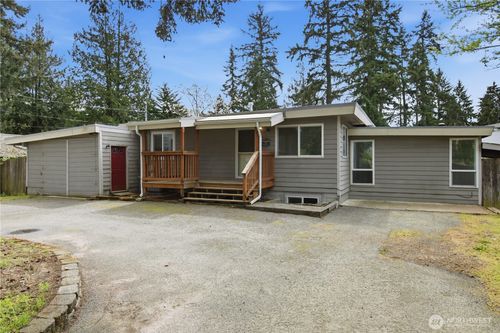 1429 S 132nd St, Burien, WA, 98168-2841 | Card Image