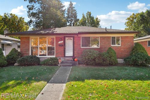 1270 Jenifer Avenue, Madison Heights, MI, 48071 | Card Image