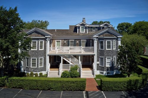 94-131 N Water St, Edgartown, MA, 02539-8016 | Card Image