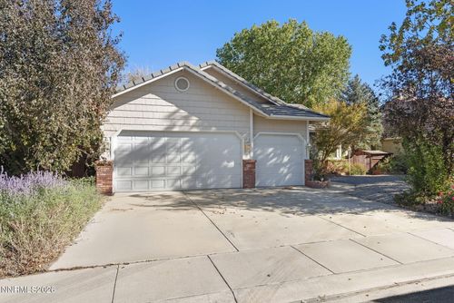 325 Bayhill Cir, Dayton, NV, 89403-8700 | Card Image