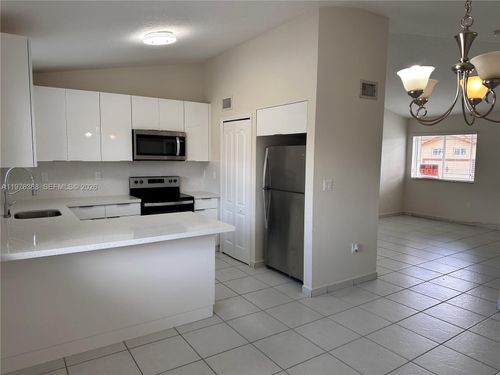 apt-202-17354 Nw 74th Ave, Hialeah, FL, 33015-7191 | Card Image