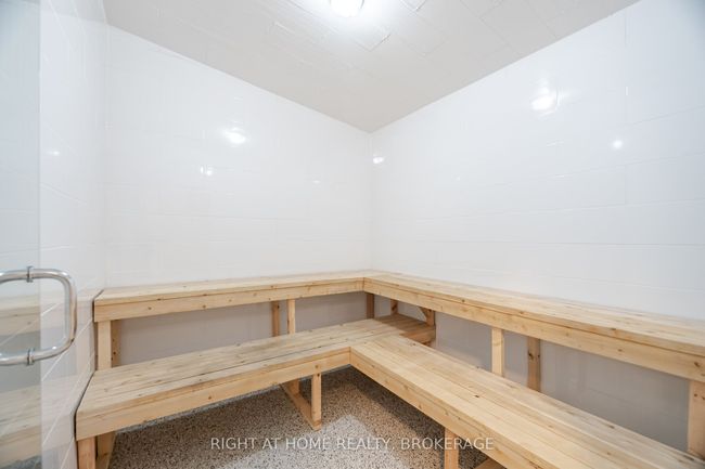 1106 - 442 Maple Ave, Condo with 3 bedrooms, 2 bathrooms and null parking in Burlington ON | Image 41