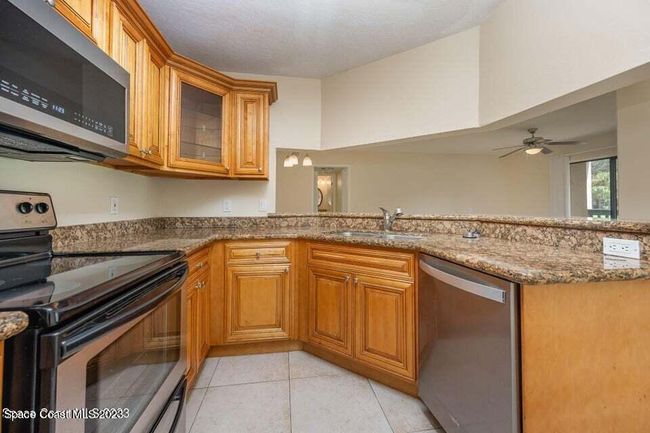 903 - 7667 Wickham Rd, Condo with 2 bedrooms, 2 bathrooms and null parking in MELBOURNE FL | Image 12