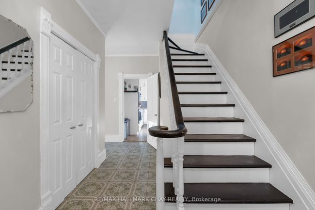 4950 Penetanguishene Rd, House other with 4 bedrooms, 3 bathrooms and 10 parking in Hillsdale ON | Image 20