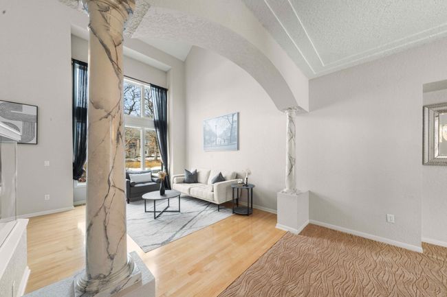 Pillars form living to dining room | Image 9