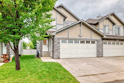 105-100 Coopers Common Sw, Airdrie, AB, T3B3C7 | Card Image